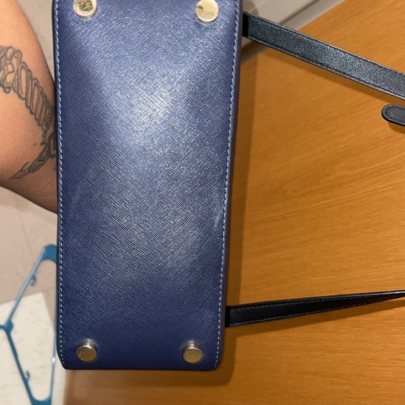 AUTHENTIC MICHEAL KORS HAND BAG👜 - Picture 6 of 6